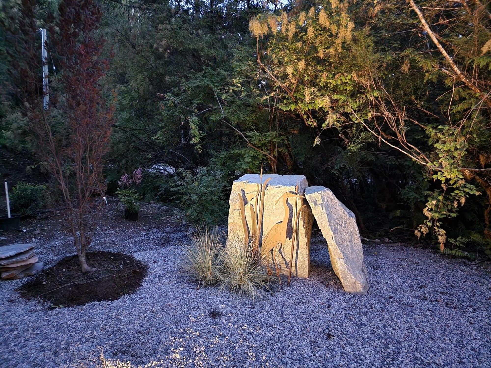 The Shed At Moon Dance Hotel Madeira Park Exterior foto